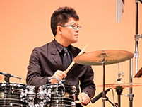 演奏者登場 吉岡洋充